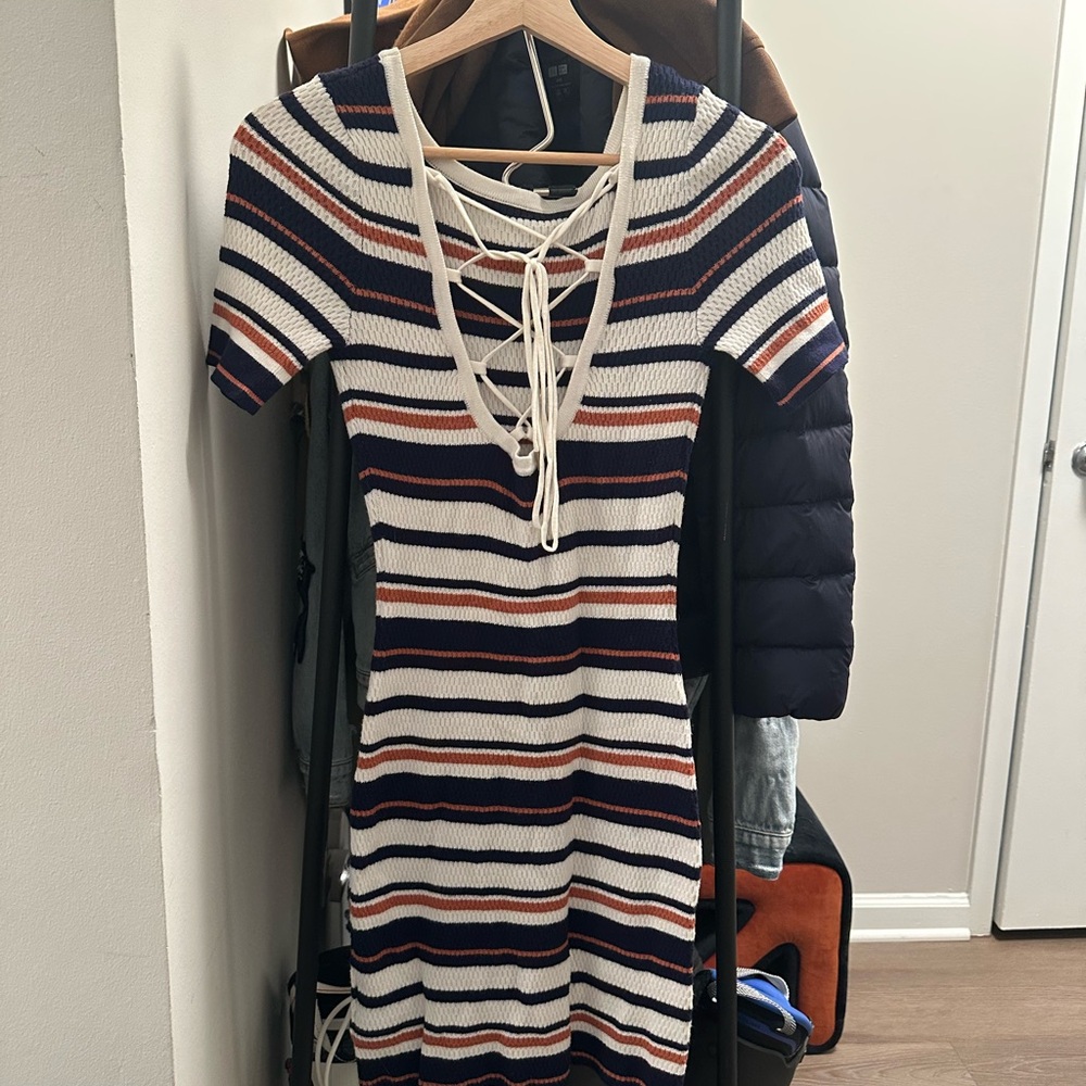 Elegant Striped Backless Dress